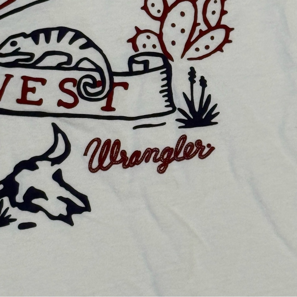 Wrangler Retro White Desert Dreamin' Long Sleeve Graphic Tee Medium - Picture 5 of 14